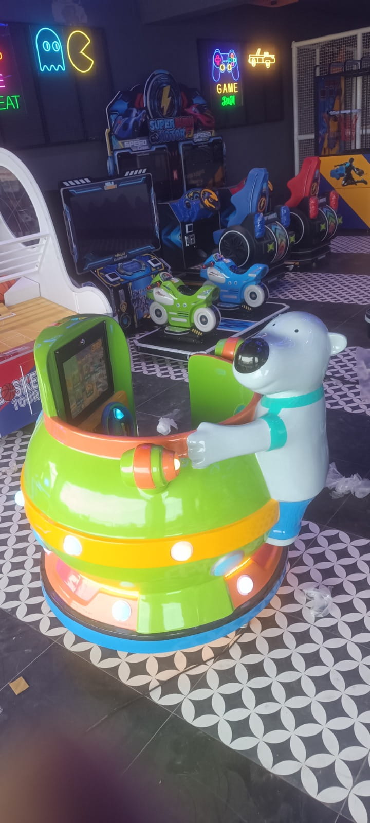 Polar Bear Rotating Machine